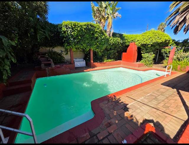 3 BEDROOM HOUSE FOR SALE IN GREENHILLS
